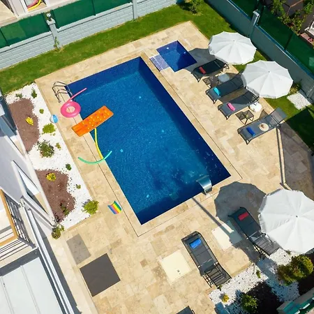 Charming With Central Location In Fethiye