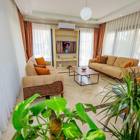 Charming With Central Location In Villa