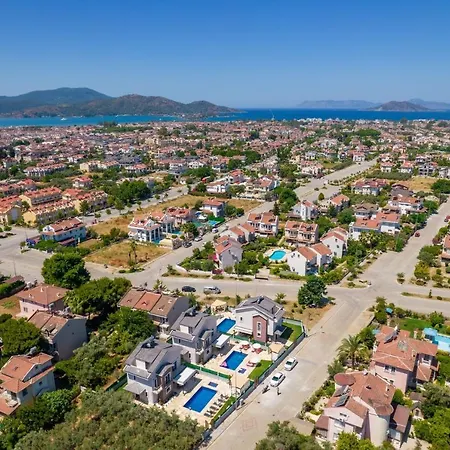 Villa Charming With Central Location In Fethiye