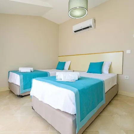 Charming With Central Location In Villa
